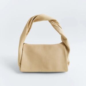 ZARA Leather bag / Beige shoulder bag